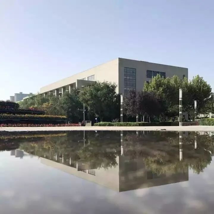 长安大学,邀你共赏良辰美景