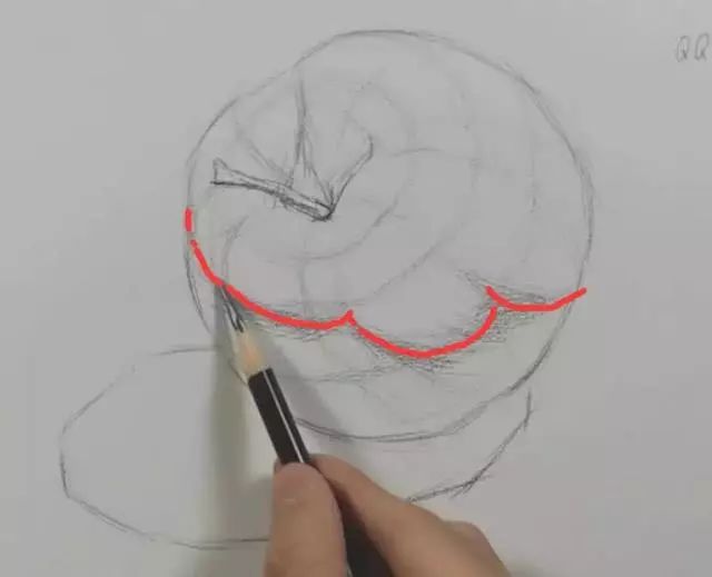 素描零基础入门教学—苹果素描详解,重点结构知识点