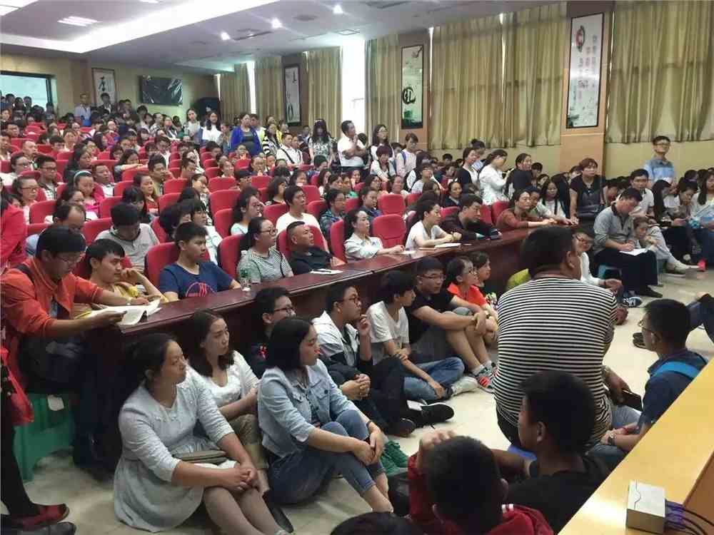 6月27日 上午:大方县三中;下午:黔西县一中 6月28日 上午:修文中学