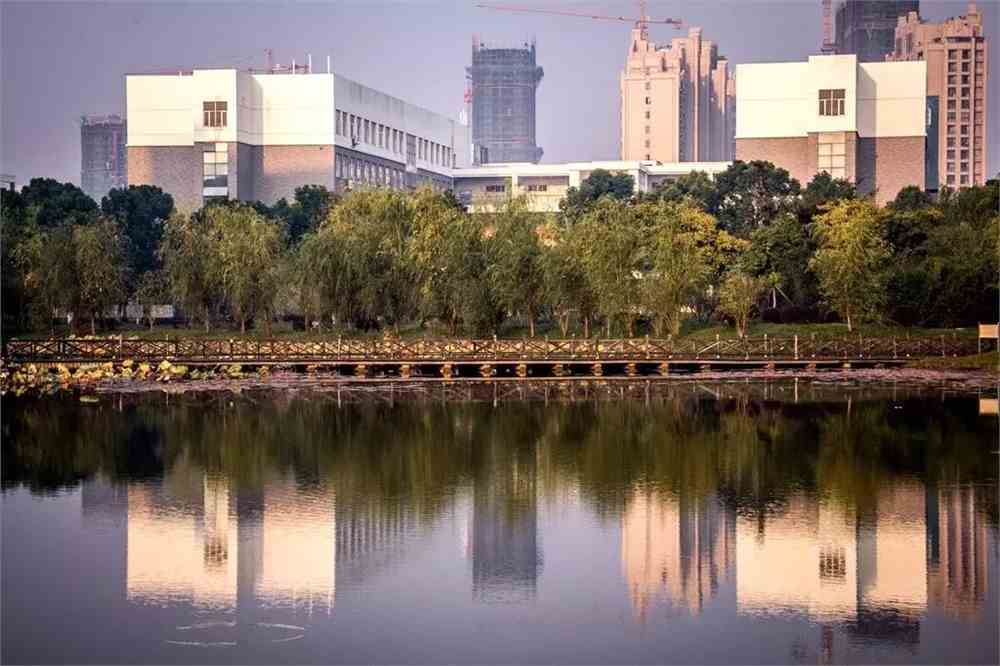 南京师范大学泰州学院